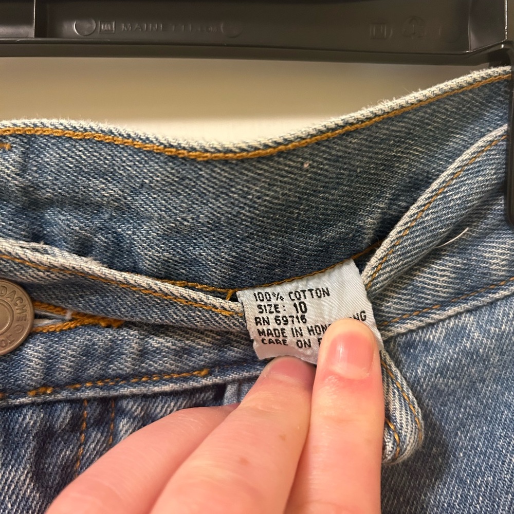 The Original Jordache jeanwear denim two piece setjacket and Jeans matching set - Picture 6 of 12